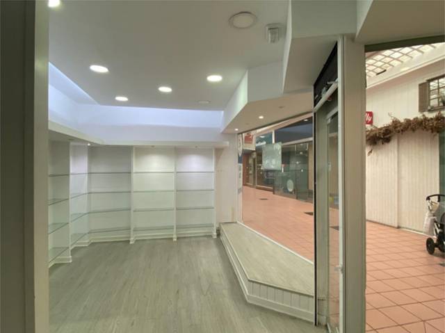 Local comercial en Alquiler en Rúa da Oliva, 2 en Centro - Echegaray