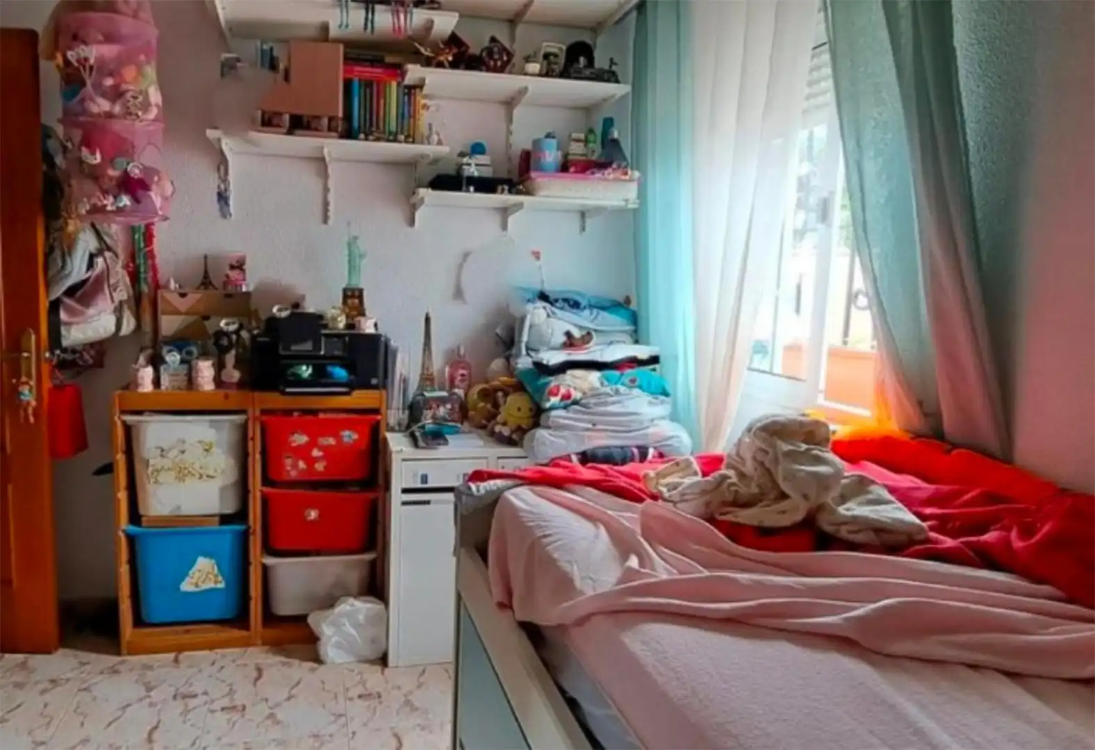 Bedroom of Houses for sale in Chiclana de la Frontera