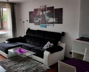 Living room of Flat for sale in Castro-Urdiales  with Terrace and Balcony