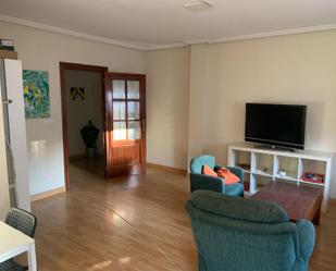 Flat to share in Paseo Alfonso XIII, 23, Alameda