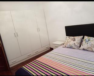 Bedroom of Flat for sale in Santander