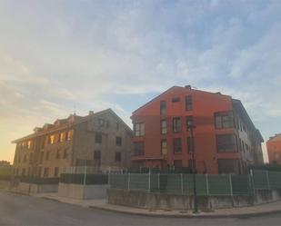 Vista exterior de Àtic en venda en Ribamontán al Monte amb Balcó