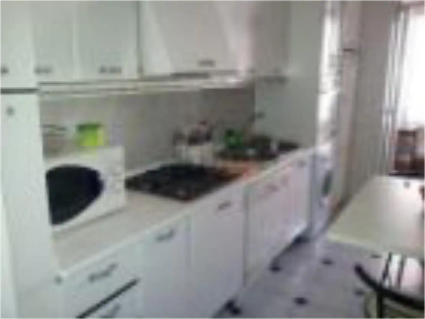 Kitchen of Flat for rent in  Sevilla Capital  with Air Conditioner, Terrace and Balcony
