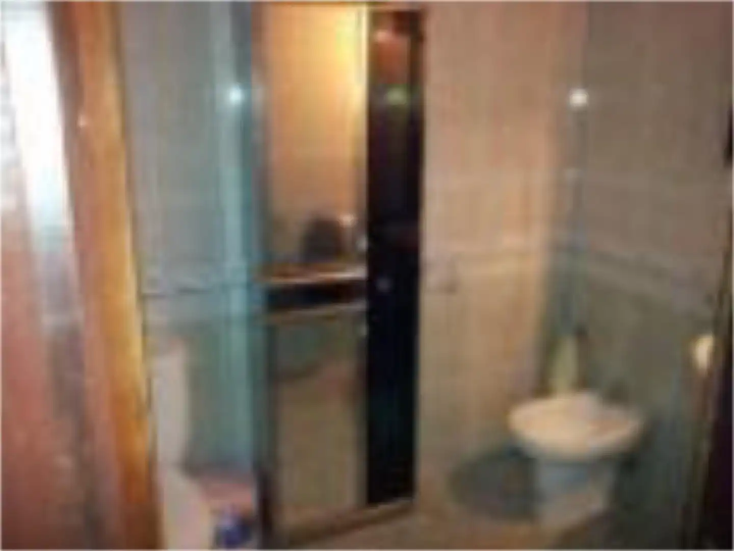 Bathroom of Flat for rent in  Sevilla Capital  with Air Conditioner, Terrace and Balcony