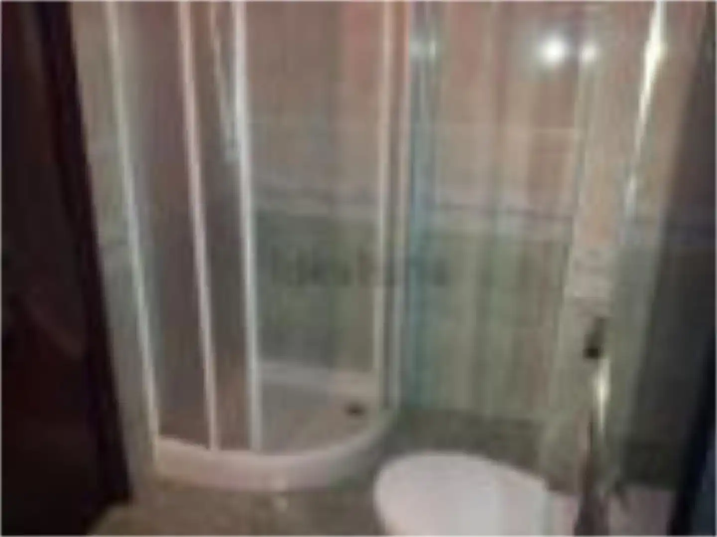 Bathroom of Flat for rent in  Sevilla Capital  with Air Conditioner, Terrace and Balcony