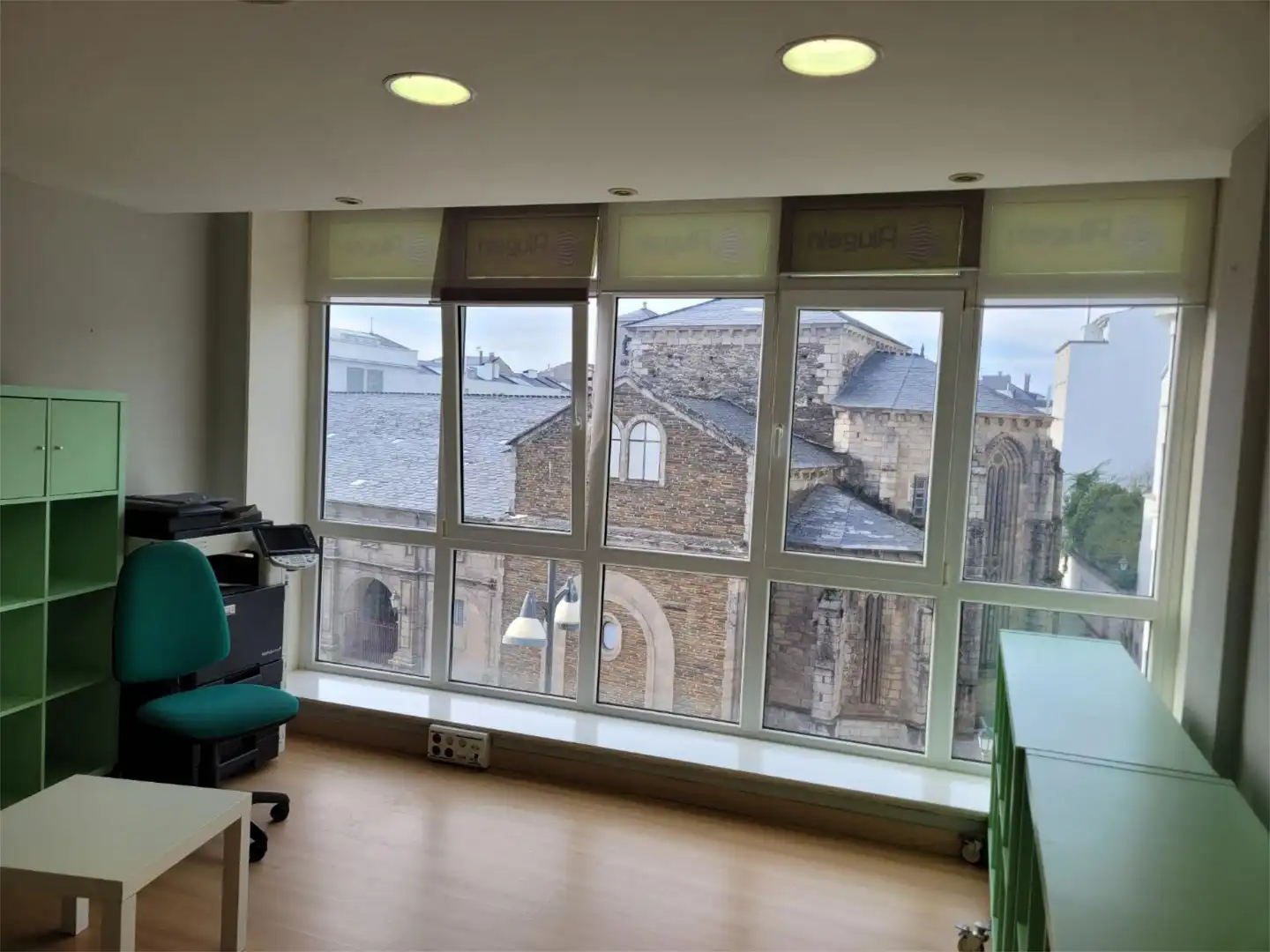 Oficina de alquiler en Praza de Santo Domingo, 28, Centro - Recinto Amurallado Oficina de alquiler en Lugo
