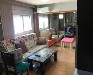 Living room of Flat for sale in  Zaragoza Capital  with Air Conditioner, Heating and Furnished