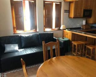 Sala d'estar de Apartament de lloguer en Santillana del Mar