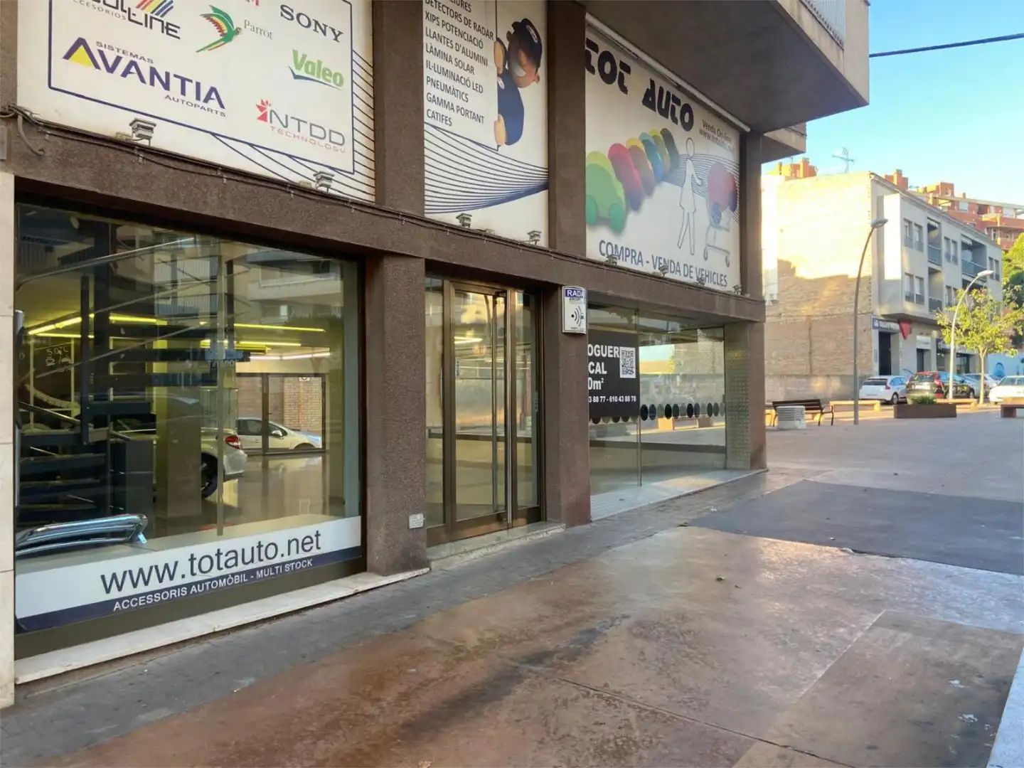 Local de alquiler en Tàrrega con Aire acondicionado, Calefacción y Amueblado