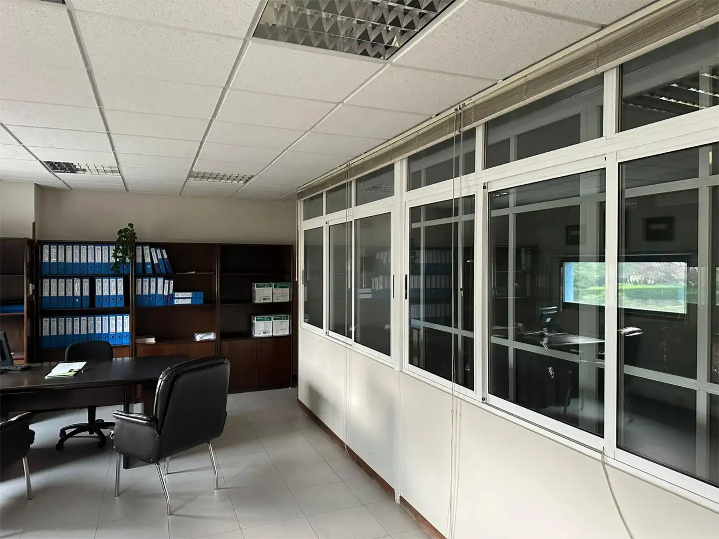 Oficina de alquiler en LU-546, 4, Parroquias del Este Oficina de alquiler en Lugo