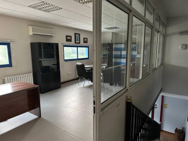 Oficina en Alquiler en LU-546, 4 en Parroquias del Este