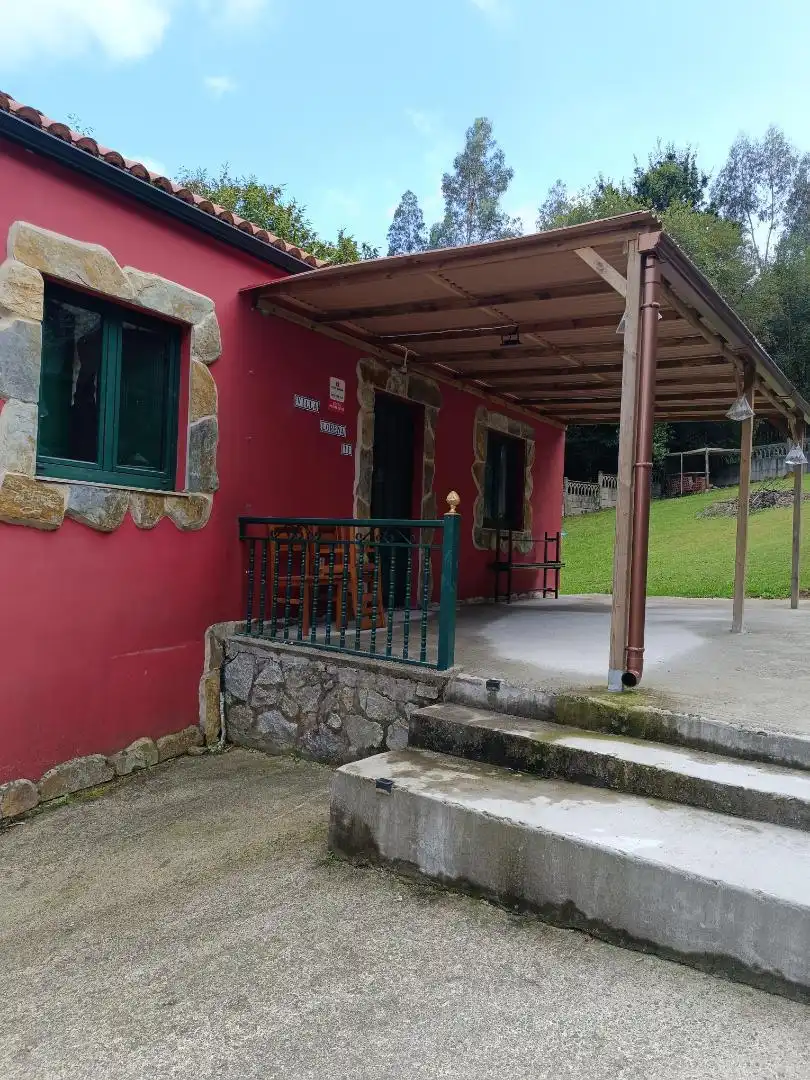 Vista exterior de Casa o xalet en venda en San Sadurniño amb Terrassa, Traster i Piscina