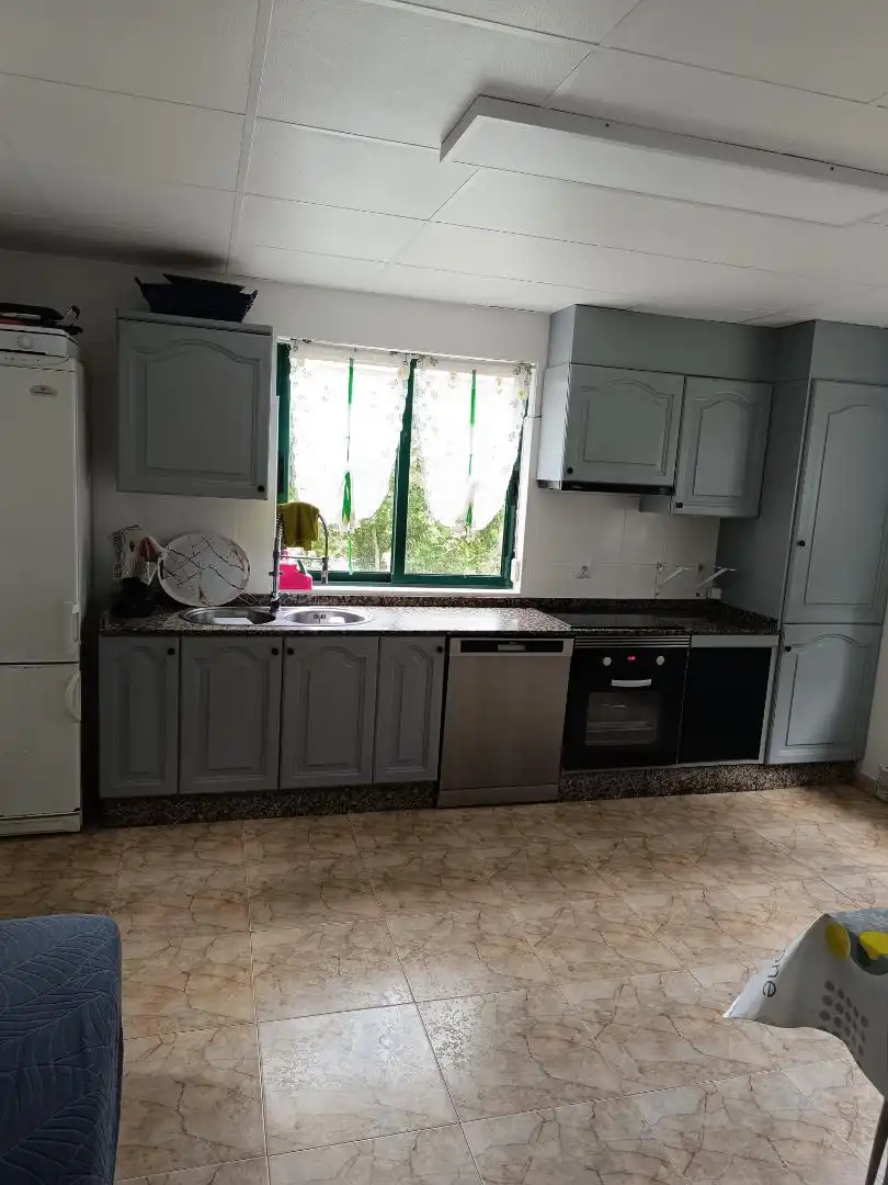 Cuina de Casa o xalet en venda en San Sadurniño amb Terrassa, Traster i Piscina