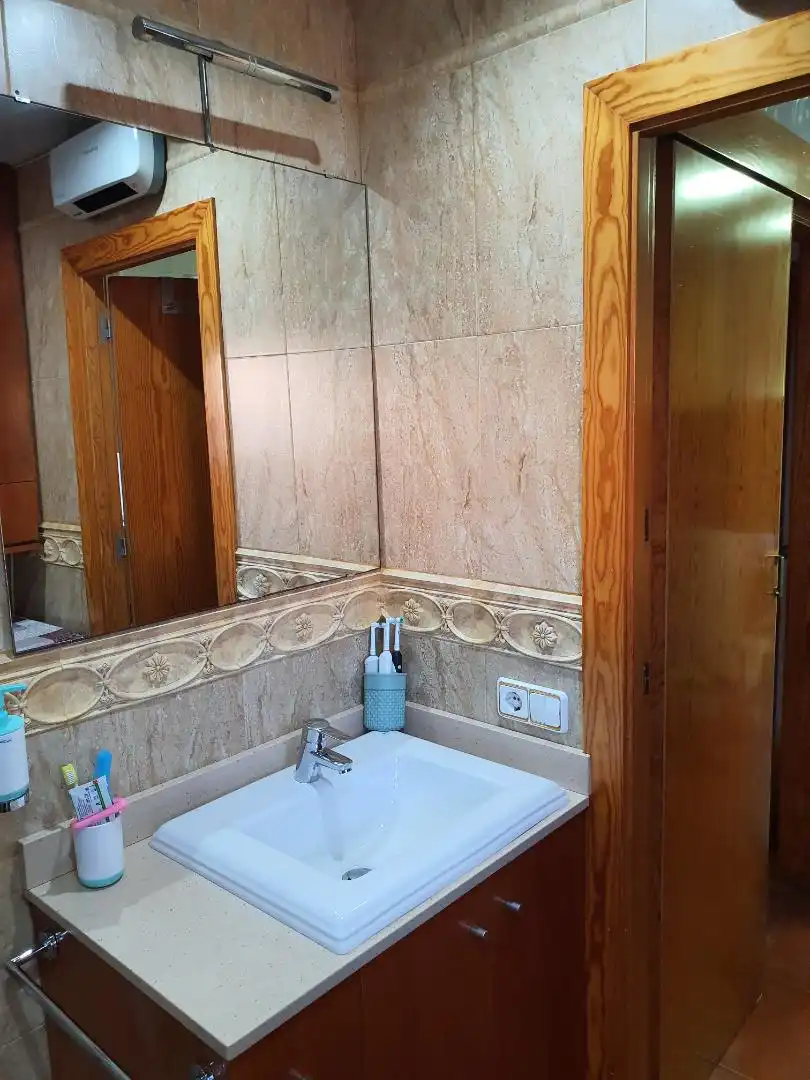Wohnung zum Verkauf in Travessera de Collblanc, 81, Collblanc Badezimmer von Wohnung zum Verkauf in L'Hospitalet de Llobregat mit Klimaanlage