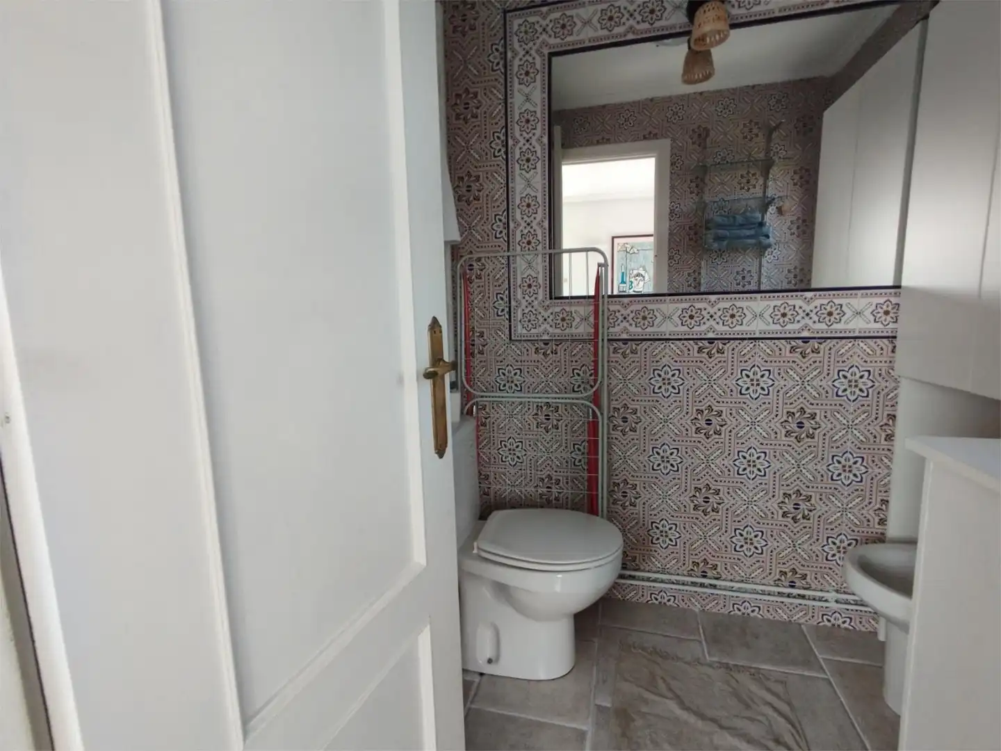 Apartments for rent in Avenida de Francia, 6, Carlos V Bathroom of Apartments for rent in Laredo with Heating, Furnished and Washing machine