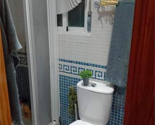 Bathroom of Flat for sale in Fuengirola  with Terrace