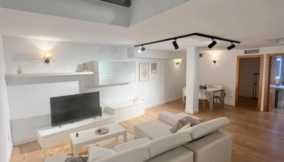 Foto 1 de Dúplex de alquiler en Torrent de Vallbona, 5, Alella, Barcelona