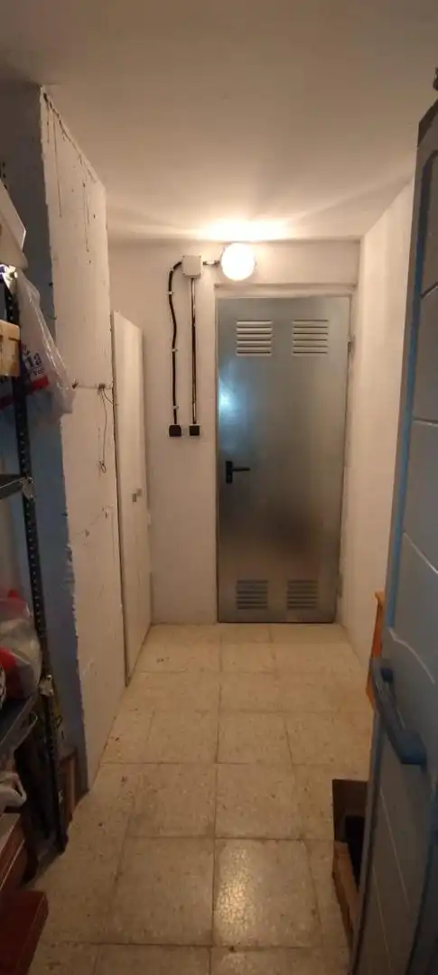Badezimmer von Lagerraum zum Verkauf in Parla