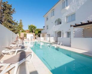 Swimming pool of Apartment for sale in Marbella  with Air Conditioner, Terrace and Swimming Pool