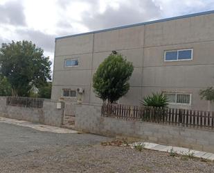 Vista exterior de Nau industrial de lloguer en Vallmoll