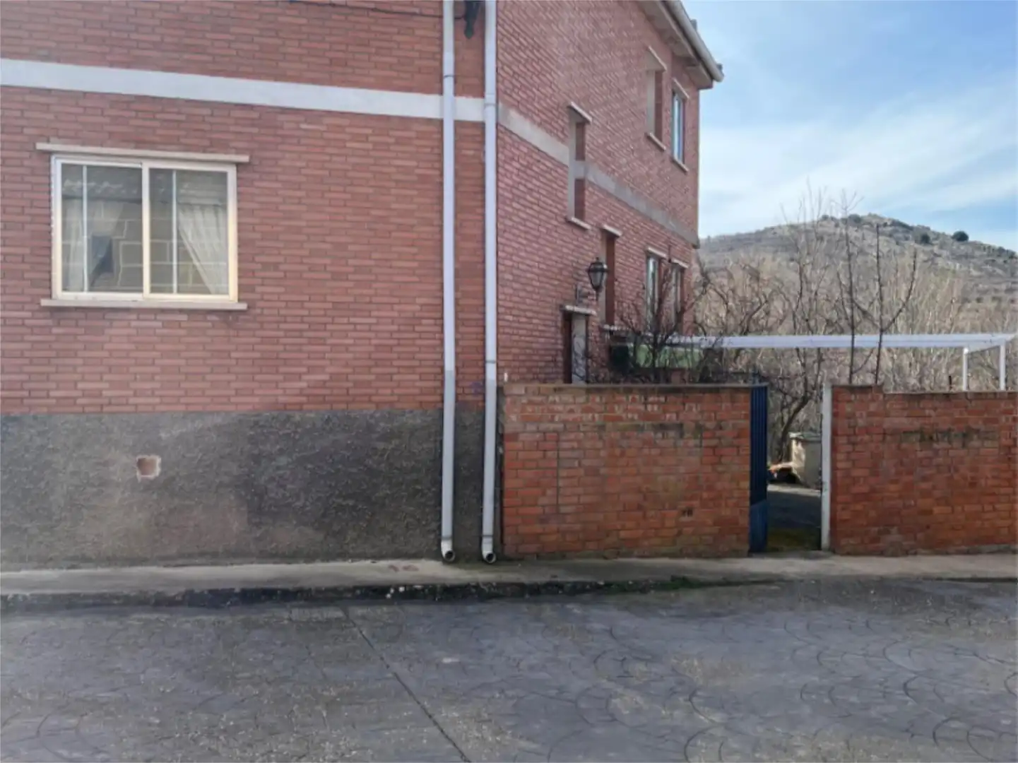 Außenansicht von Wohnung zum Verkauf in La Miñosa mit Heizung, Privatgarten und Terrasse
