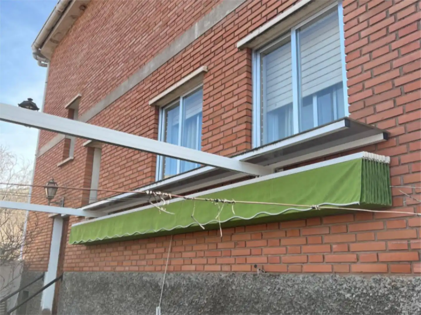 Außenansicht von Wohnung zum Verkauf in La Miñosa mit Heizung, Privatgarten und Terrasse
