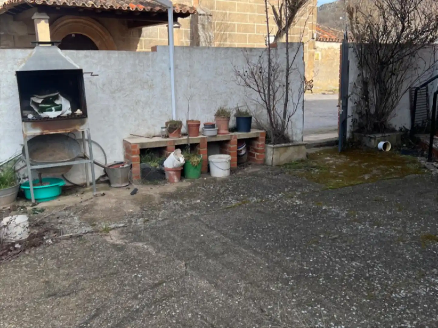 Parkplatz von Wohnung zum Verkauf in La Miñosa mit Heizung, Privatgarten und Terrasse