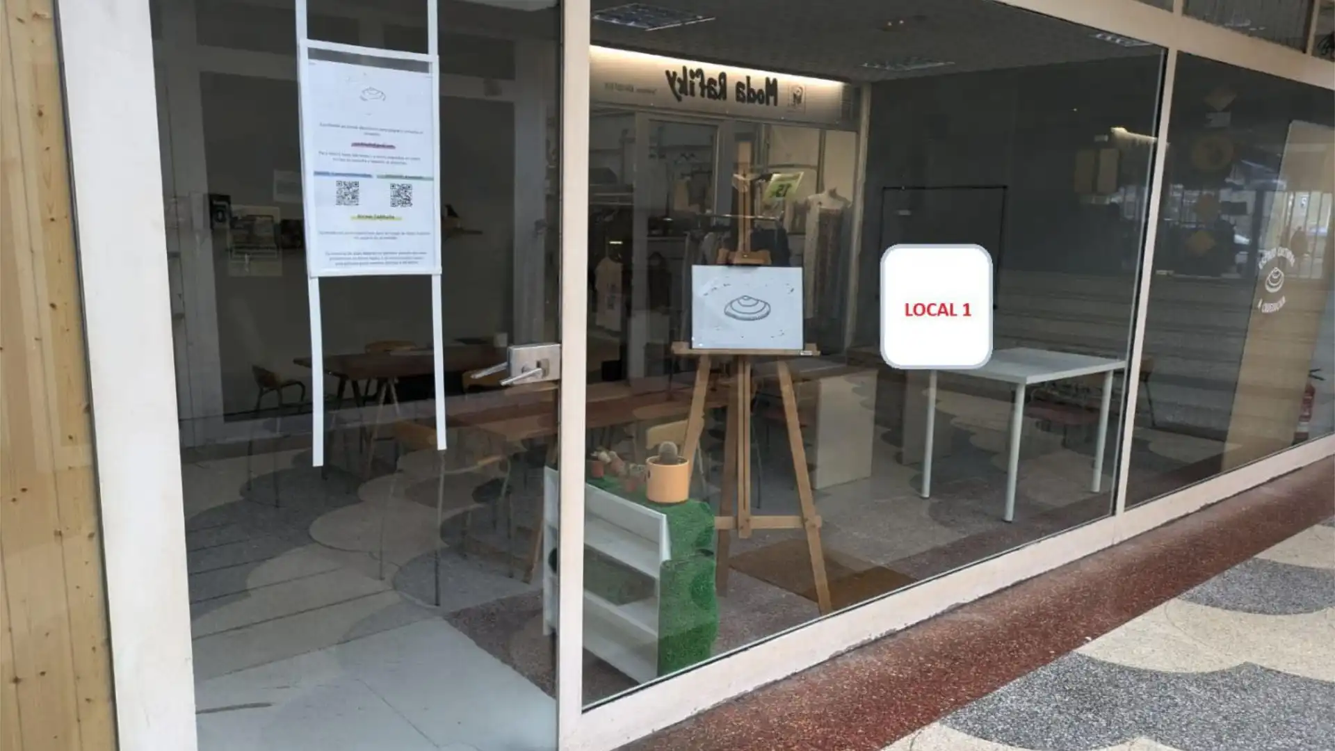 Local de alquiler en Nigrán con Parquet