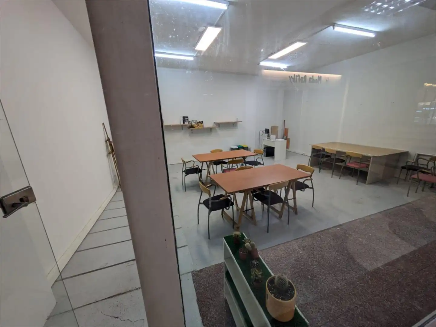 Local de alquiler en Rúa Damas Apostólicas, San Pedro da Ramallosa Local de alquiler en Nigrán con Parquet