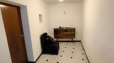 Foto 2 de Casa adosada en venta en Calle General Martinez Benito, 72, San Martín de Valdeiglesias, Madrid