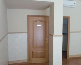 Premises to rent in Meliana  with Air Conditioner