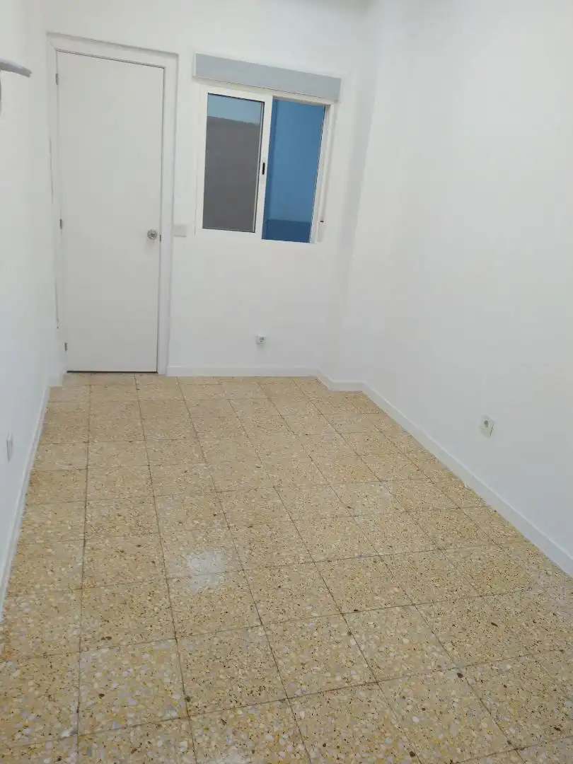 Oficina de alquiler en Calle Obispo Romo, 16, Altavista - Don Zoilo Oficina de alquiler en Las Palmas de Gran Canaria