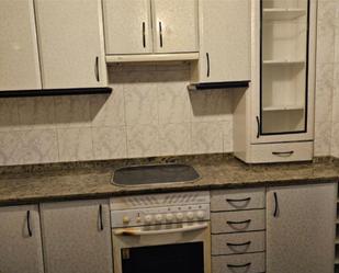 Kitchen of Flat to rent in Salamanca Capital  with Balcony