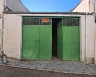 Exterior view of Industrial buildings for sale in Baeza