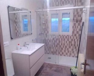 Bathroom of Flat for sale in Urroz-Villa