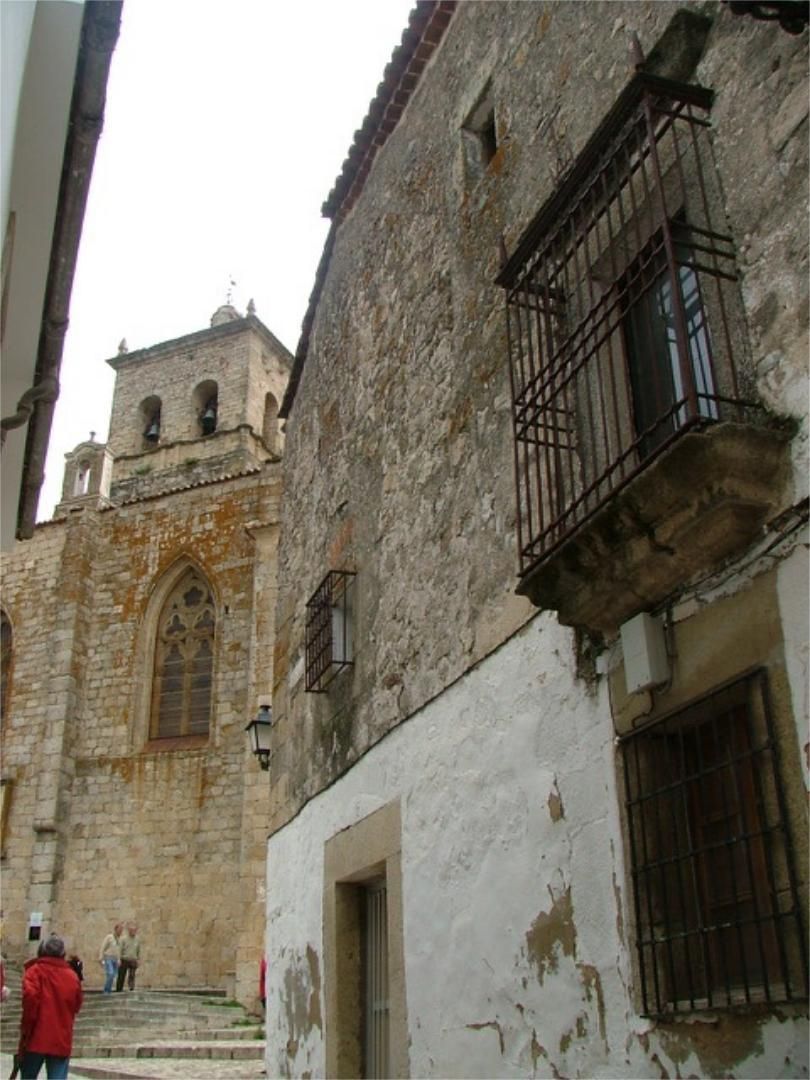 Vista exterior de Casa adosada en venda en Trujillo