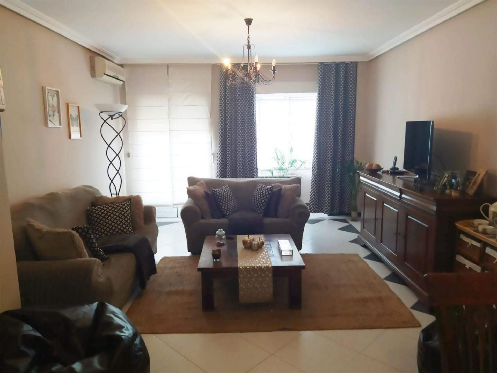 Flat to share in Paseo de la Rosa, 100, Santa Bárbara