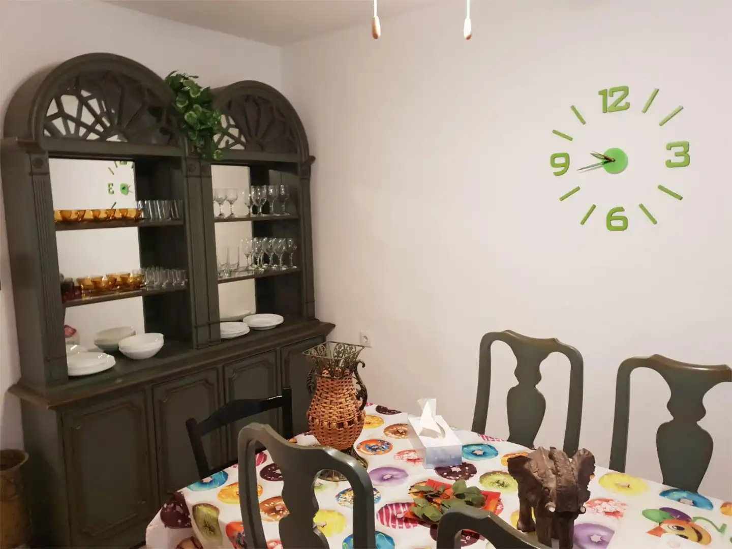 Flat for rent in Carrer de Gabriel Miro, 12, Campello Playa Dining room of Flat for rent in El Campello with Air Conditioner and Balcony