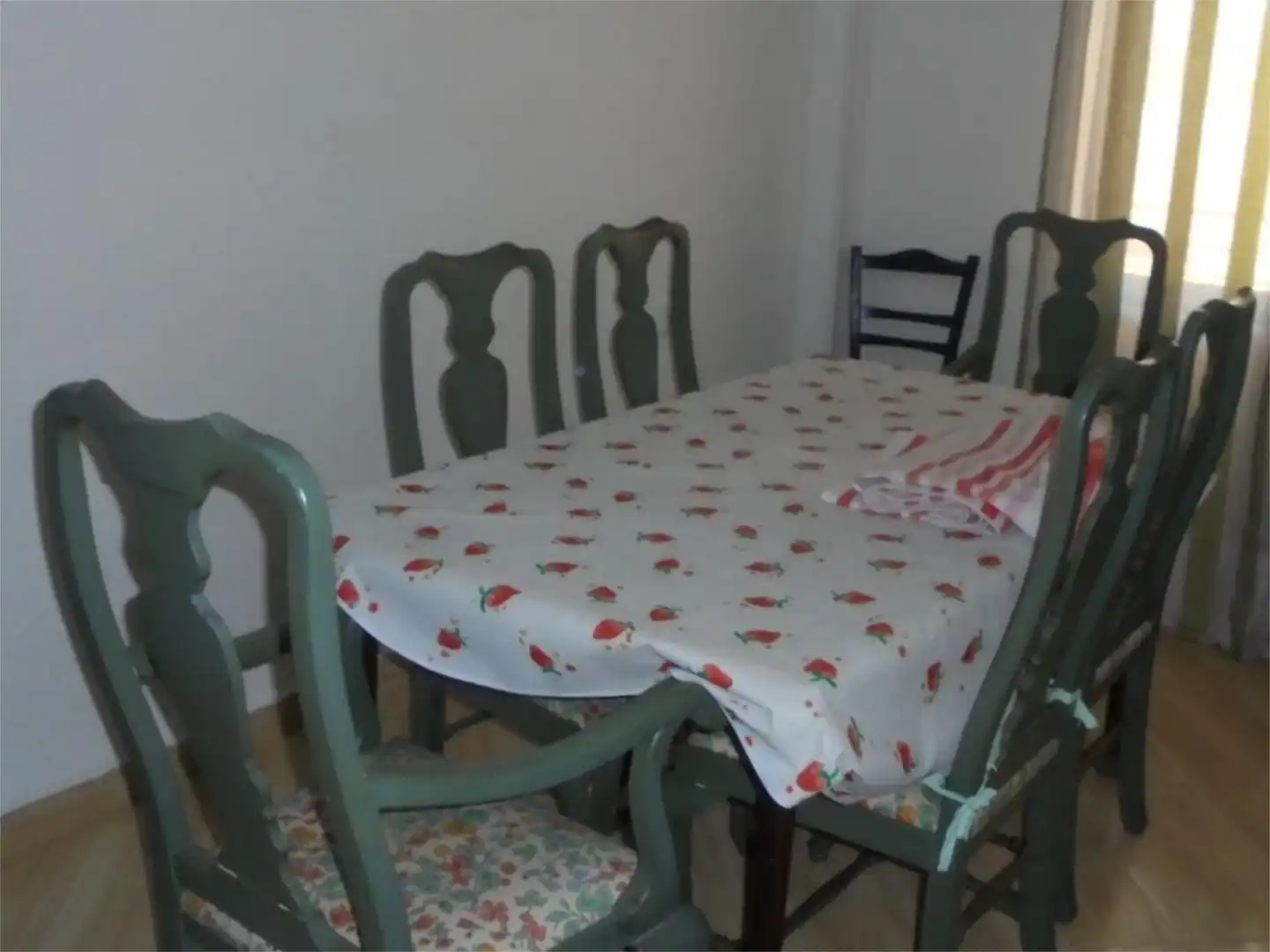 Flat for rent in Carrer de Gabriel Miro, 12, Campello Playa Dining room of Flat for rent in El Campello with Air Conditioner and Balcony