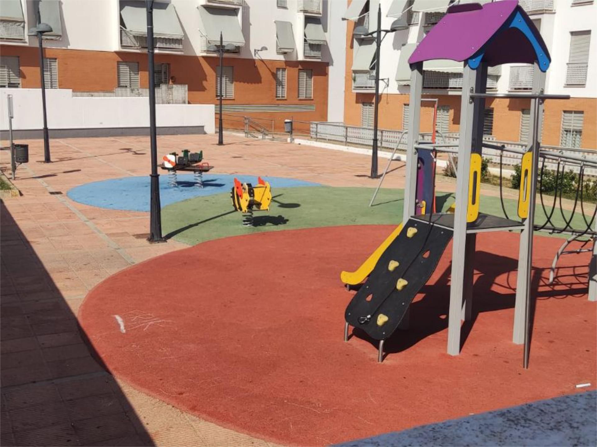 Parking of Flat for sale in Gibraleón  with Air Conditioner, Heating and Private garden