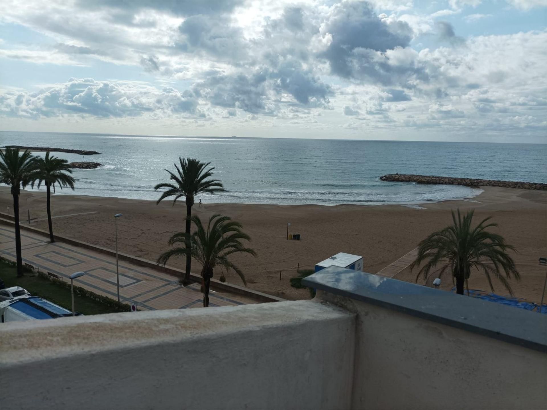 Exterior view of Duplex for sale in Cunit  with Air Conditioner, Terrace and Storage room