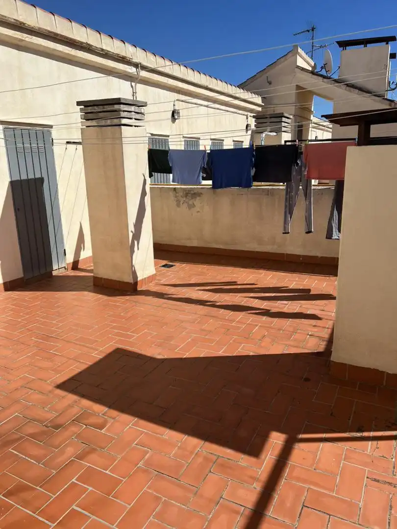 Flat for rent in Avinguda de l'Alcora, 26, Estación - Universidad Terrace of Flat for rent in Castellón de la Plana / Castelló de la Plana with Air Conditioner, Heating and Furnished