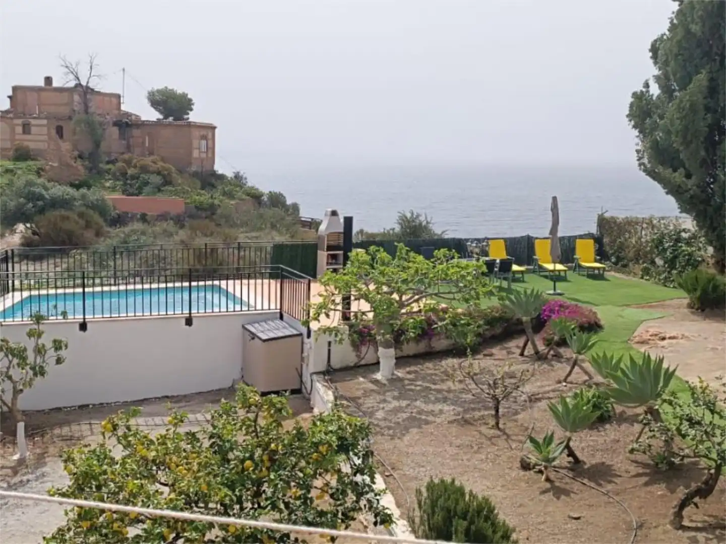 Casa o xalet en venda a Calle Algarrobina, 1019, Monte los Almendros - El Pargo - Costa Aguilera Jardí de Casa o xalet en venda en Salobreña amb Aire condicionat, Calefacció i Jardí privat