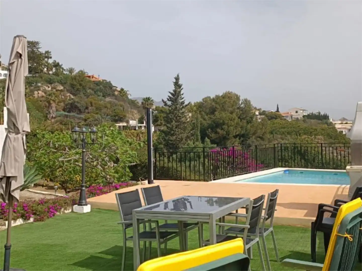 Casa o xalet en venda a Calle Algarrobina, 1019, Monte los Almendros - El Pargo - Costa Aguilera Jardí de Casa o xalet en venda en Salobreña amb Aire condicionat, Calefacció i Jardí privat