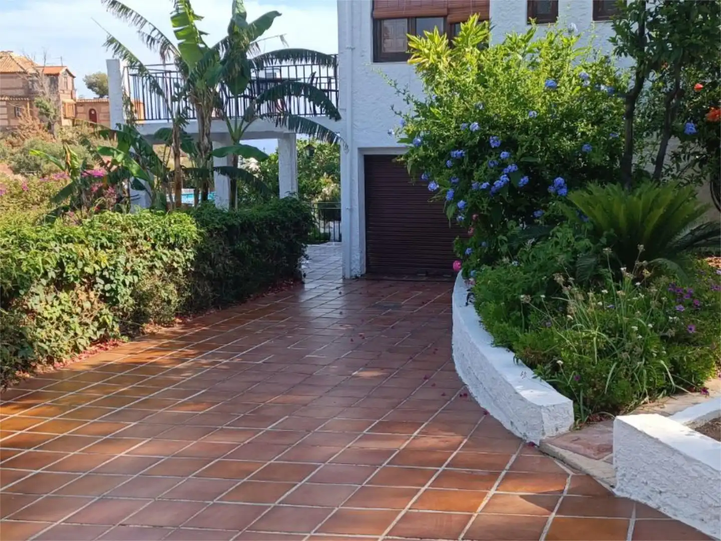 Casa o xalet en venda a Calle Algarrobina, 1019, Monte los Almendros - El Pargo - Costa Aguilera Vista exterior de Casa o xalet en venda en Salobreña amb Aire condicionat, Calefacció i Jardí privat