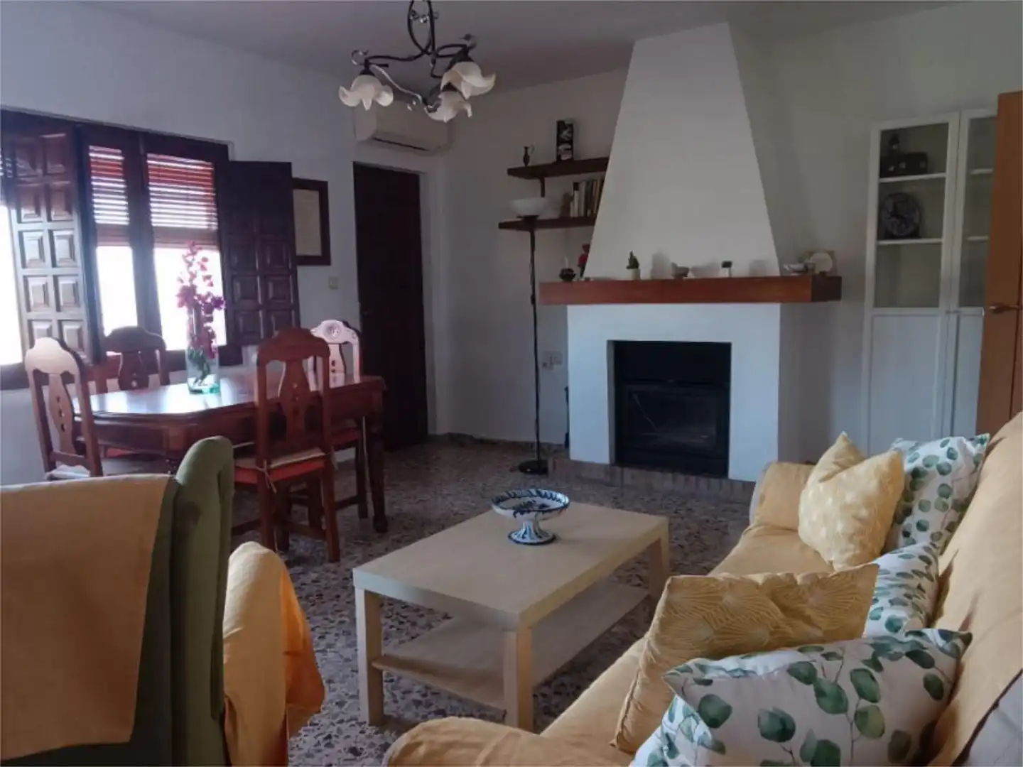 Casa o xalet en venda a Calle Algarrobina, 1019, Monte los Almendros - El Pargo - Costa Aguilera Sala d'estar de Casa o xalet en venda en Salobreña amb Aire condicionat, Calefacció i Jardí privat
