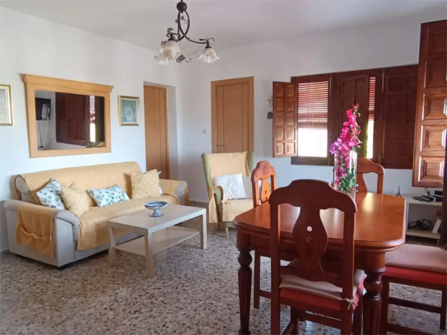 Casa o xalet en venda a Calle Algarrobina, 1019, Monte los Almendros - El Pargo - Costa Aguilera Sala d'estar de Casa o xalet en venda en Salobreña amb Aire condicionat, Calefacció i Jardí privat