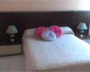 Bedroom of Flat to rent in Lugo Capital  with Heating, Storage room and Furnished