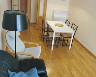 Dining room of Flat to rent in  Madrid Capital  with Air Conditioner