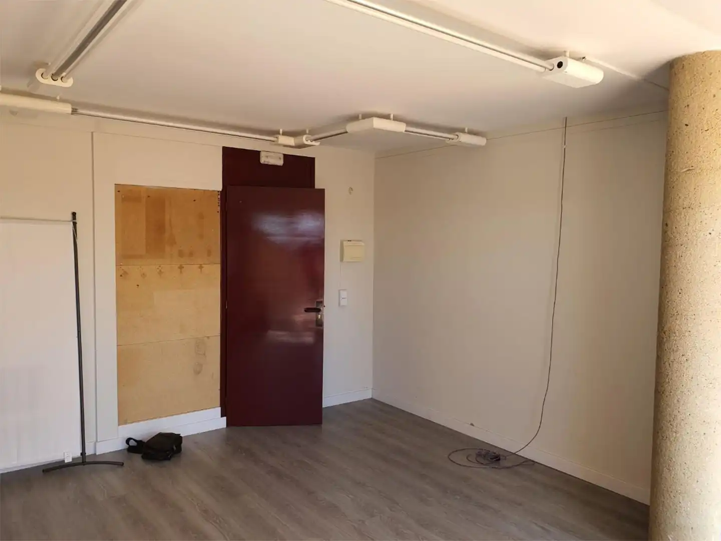 Oficina de lloguer a Carrer Major, 80, Poble - Casc Antic Oficina de lloguer en Castellar del Vallès